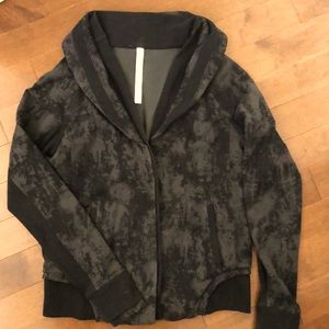 Lululemon sweater black/camo
